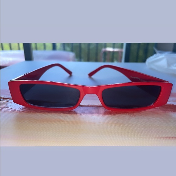 NWT-Zumiez “Nevermind” Red sunglasses - Picture 5 of 5